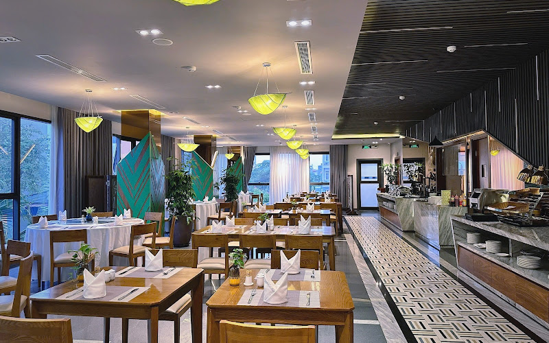 PALMS RESTAURANT & COFFEE