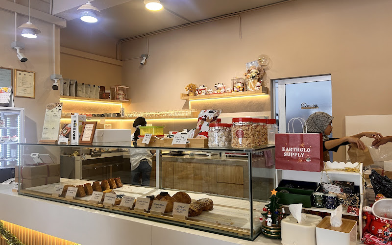 Nineteen99 patisserie & cafe