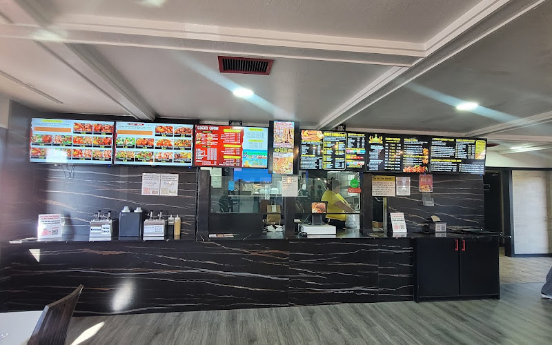 Lucky Chow - Winchester