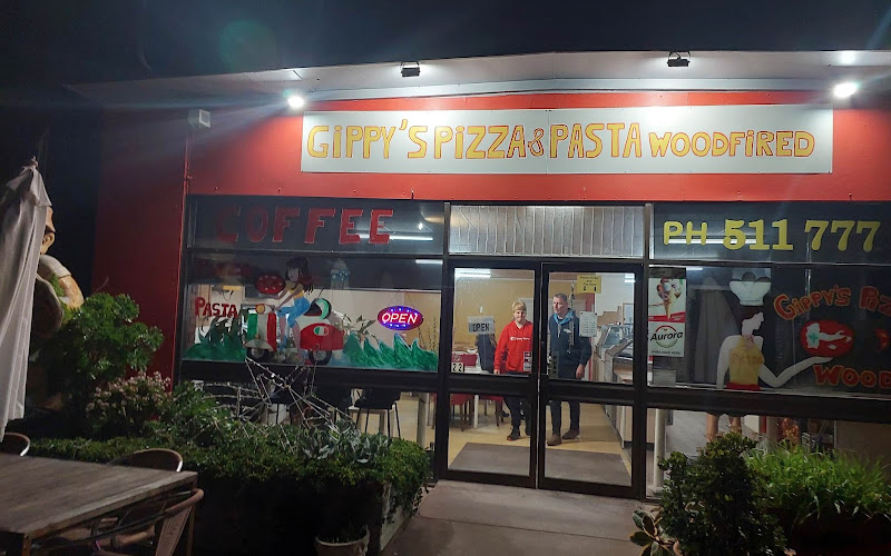 Gippy's Pizza & Pasta Woodfired