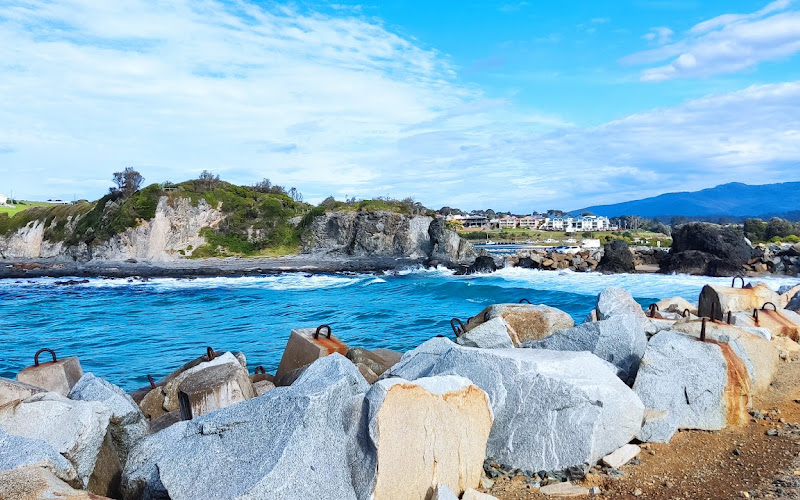 Seal Rocks