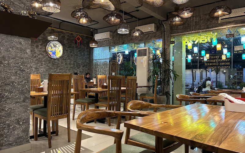 Namaskar Thali in Bali 100% Pure Vegetarian Indian Restaurant