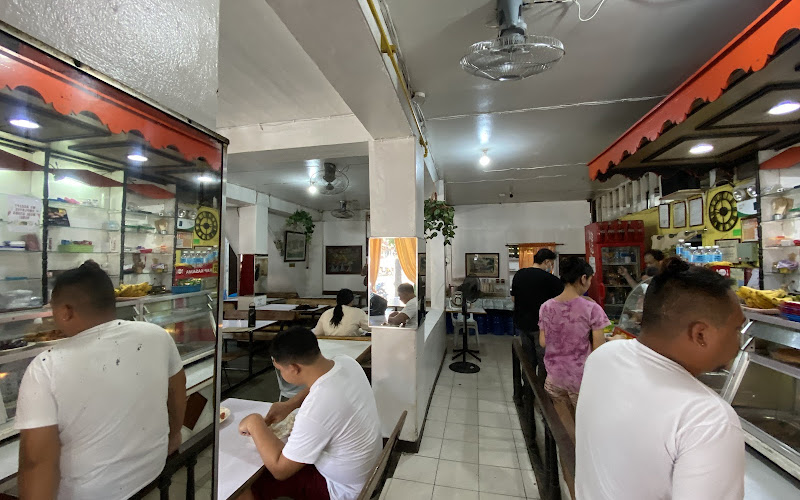 Manang's Cafe - Aznar Road