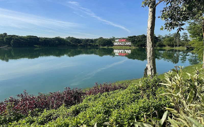 エメラルド・レイク・ビュー