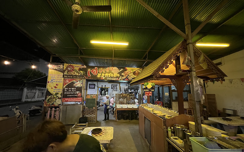 Heng Heng Muu-gata ร้านเฮง เฮง หมูกระทะ