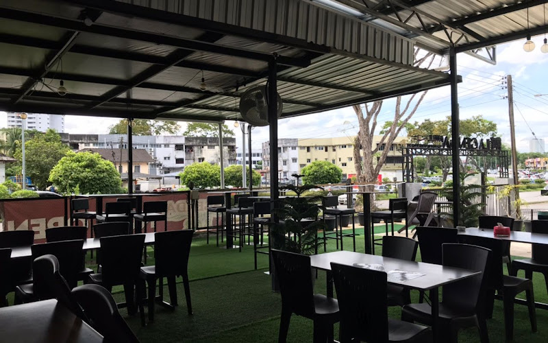 Lagenda Hill‘s Seafood Restaurant