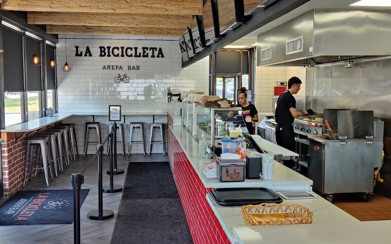 La Bicicleta Arepa Bar