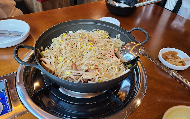 팔덕식당