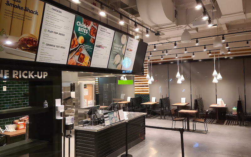 Shake Shack Bay Plaza