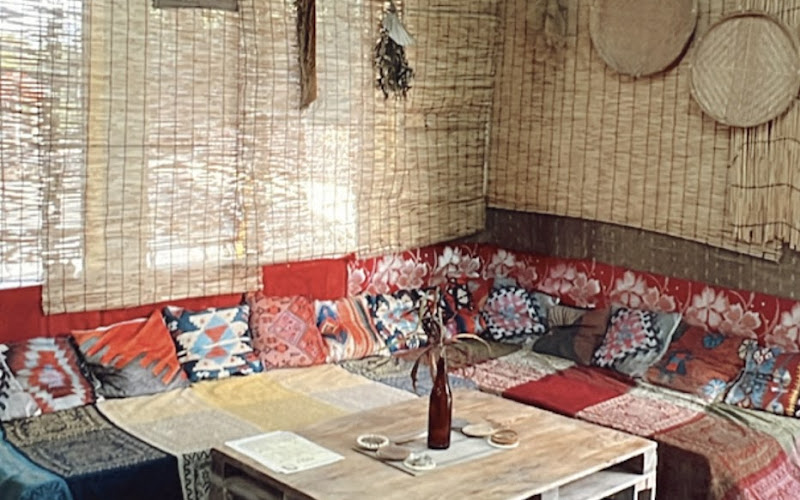 Mademoiselle Mingu Cafe マドモアゼル民具カフェ