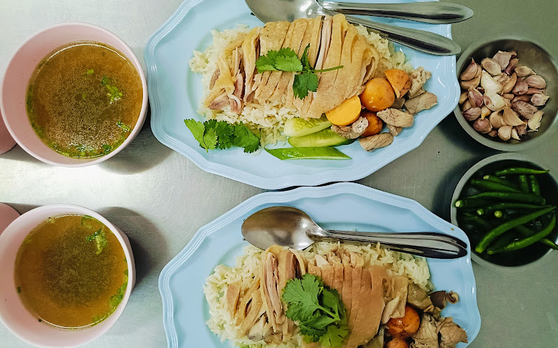 มรกตข้าวมันไก่