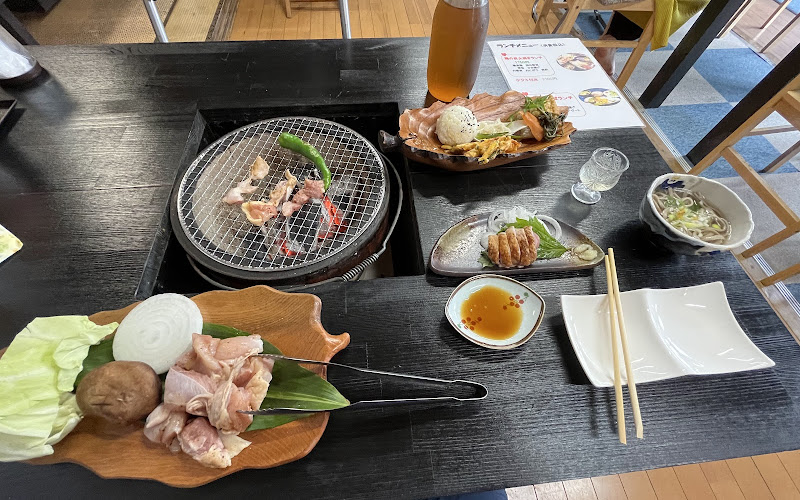 霧島鶏 炭火焼き 鳥茶屋