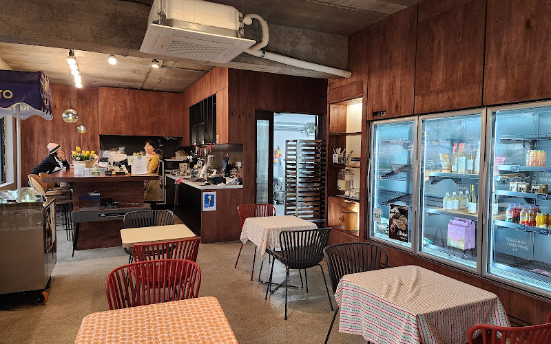 남해마을빵집동동