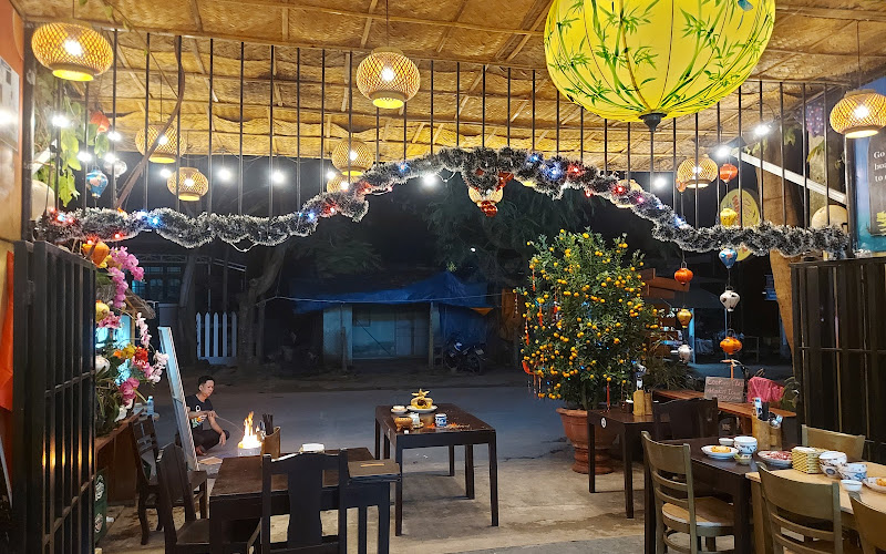 Lantern Restaurant & Cooking Class