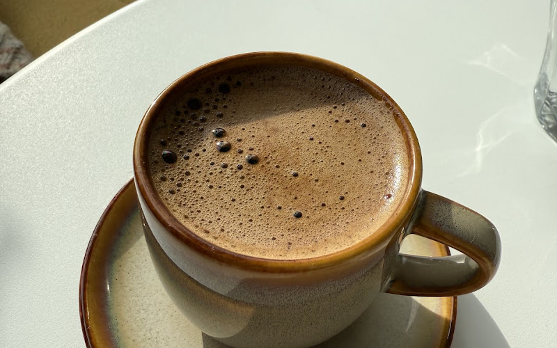 Bolo Bolo Café & Bakery