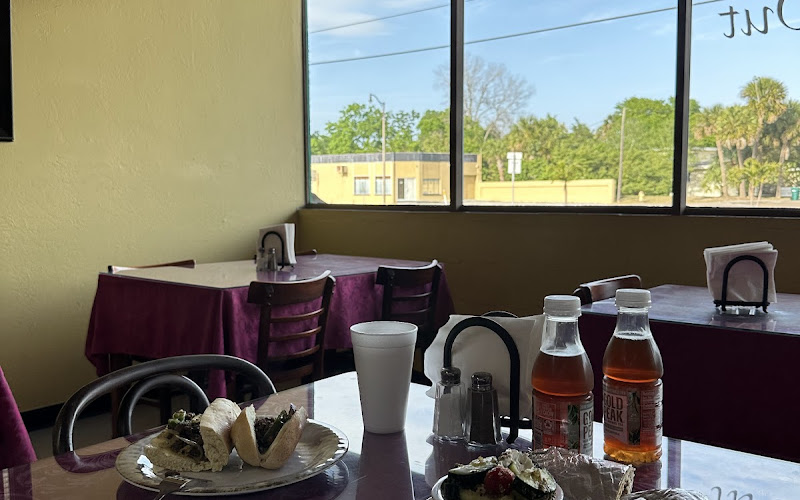 Oasis Market & Cafe