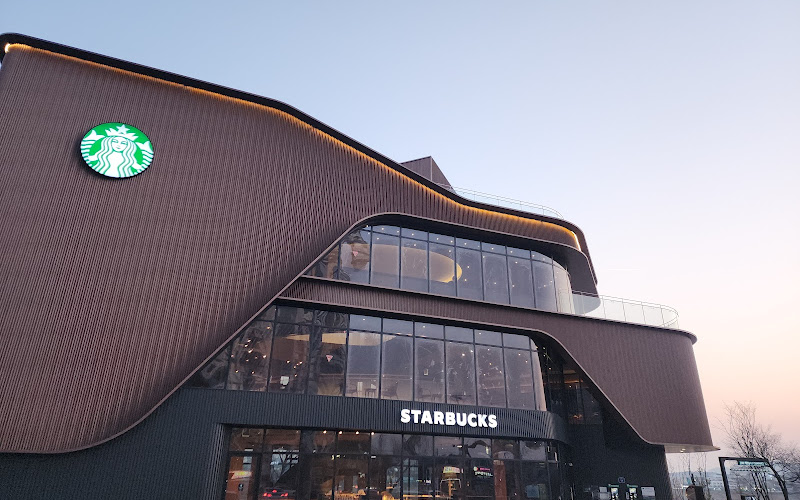 Starbucks Yeoju Namhangang DT Store (스타벅스 여주남한강DT점)