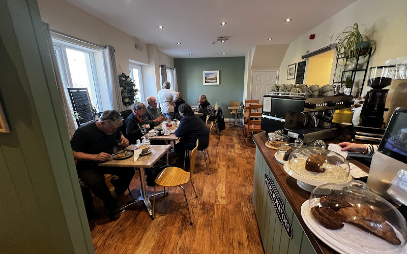 Walnut tree cafe