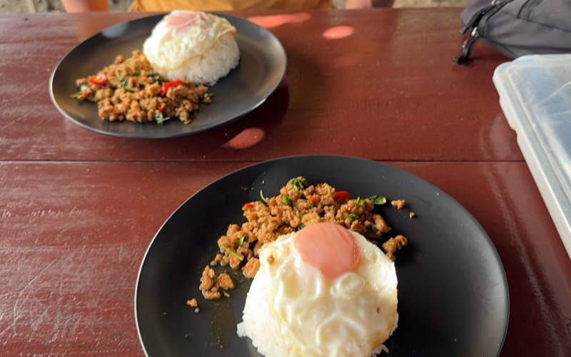 The Corner Street Food