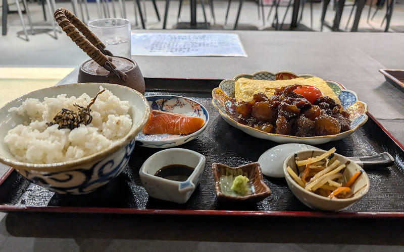 아와지 섬 와규 야키니쿠동 제작소 레스토랑 소와 쌀