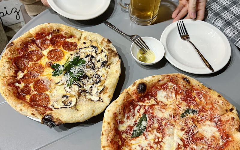 PIZZALAZZA