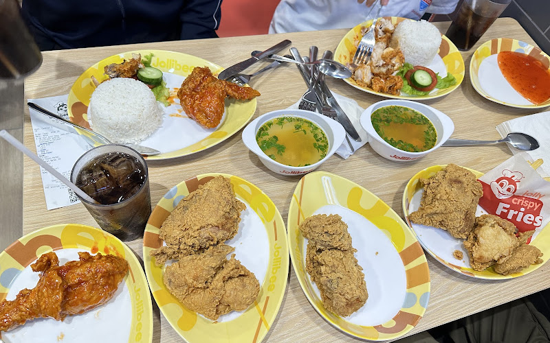 Jollibee Phố Thống Nhất