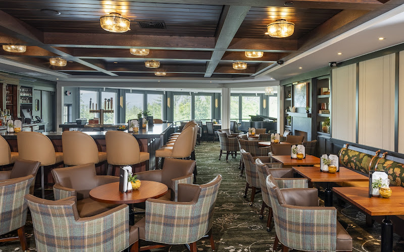 Tullamore Tavern at The White Mountain Hotel