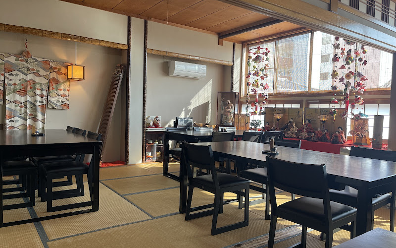 KIKUSUI -Bamboo steamer grilled eel and traditional Japanese cuisine-