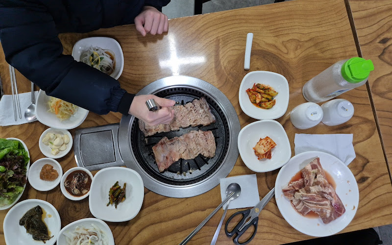 돈우촌숯불갈비