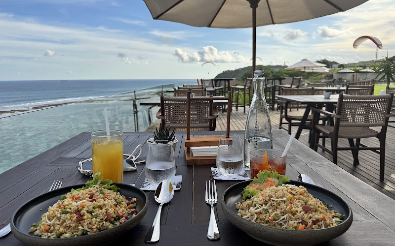 The View Restaurant & Bar