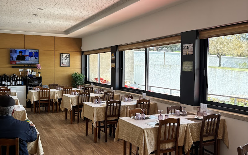 Decénio Voador - Restaurante Piscina