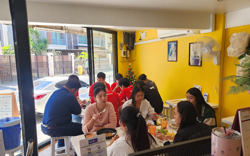 maxx daily restaurant