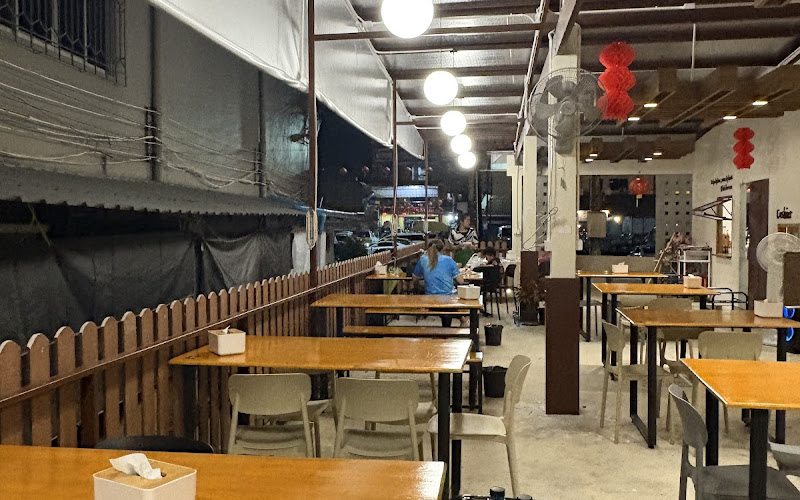 กับข้าวแม่ สุไหงโกลก ( kub-khao-mae)