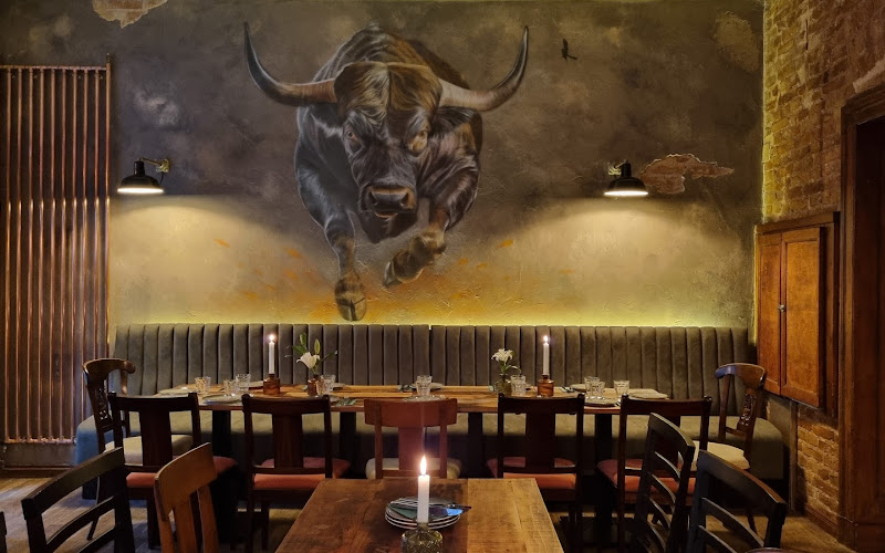 Picoteo Tapas-Bar & Restaurant