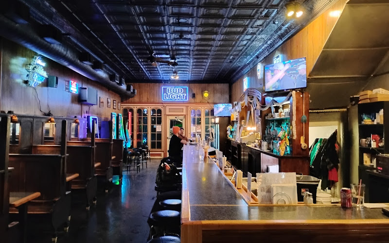Who's Bar & Grill
