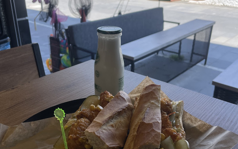 Luca Sandwich Coffee