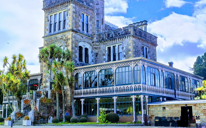 Larnach Castle