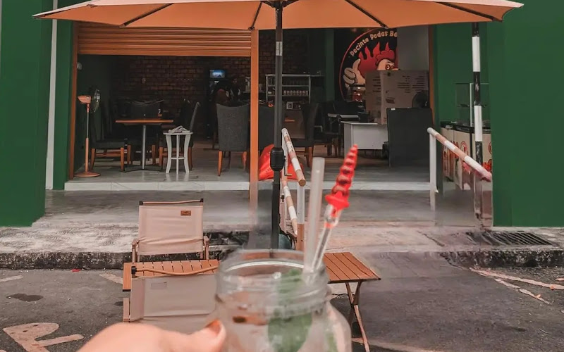 Ayam Gepuk Nurul Tonggek