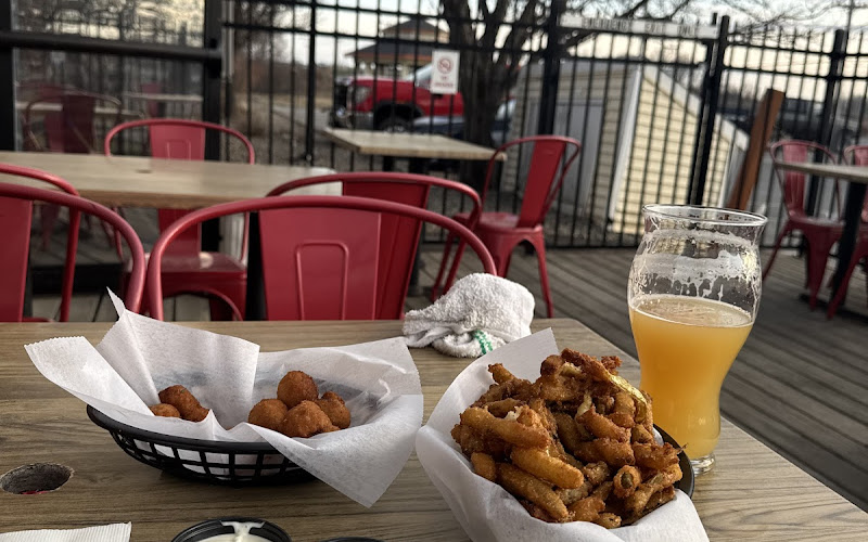 Ivey's Bistro