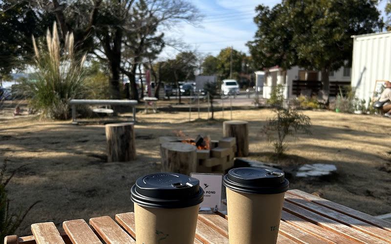 TEGA POND cafe stand