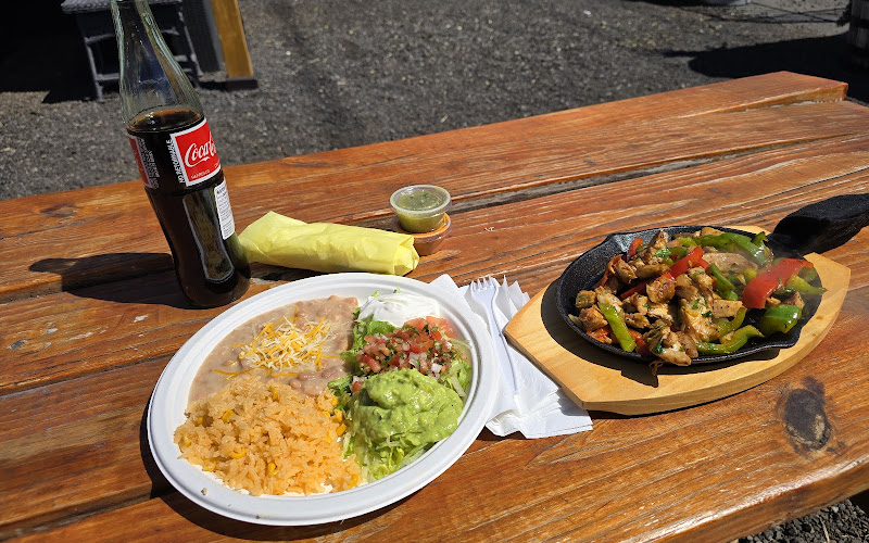 El ChangoLeon Mexican food