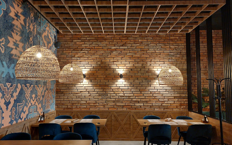 Lamaya Restauracja