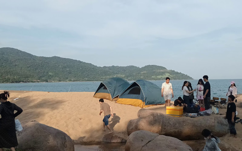 Bãi xếp Sơn Trà