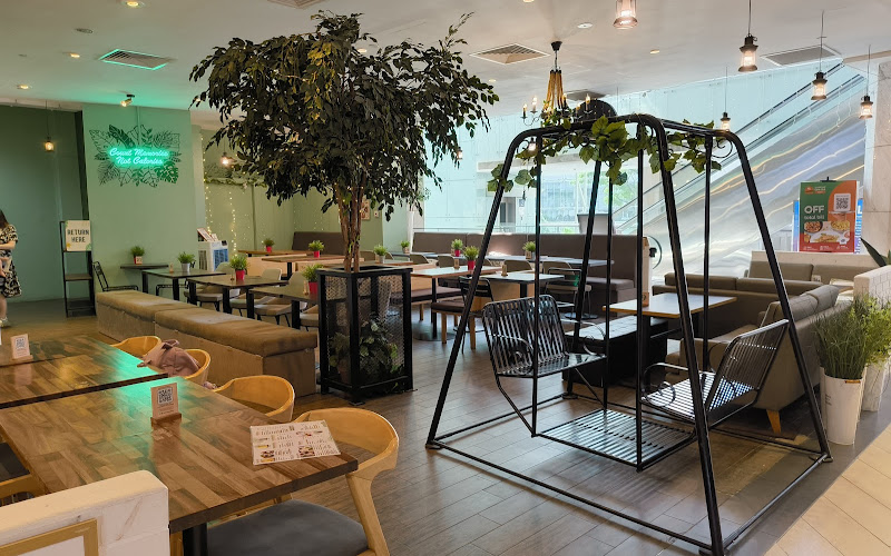 The Tree Cafe (Marina Square)