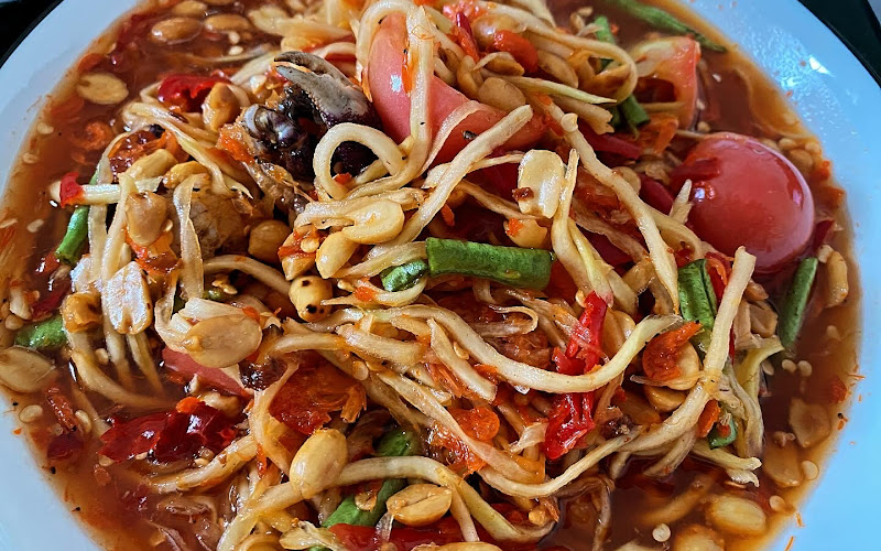 ส้มตำ ไก่ย่างวิเชียรบุรี