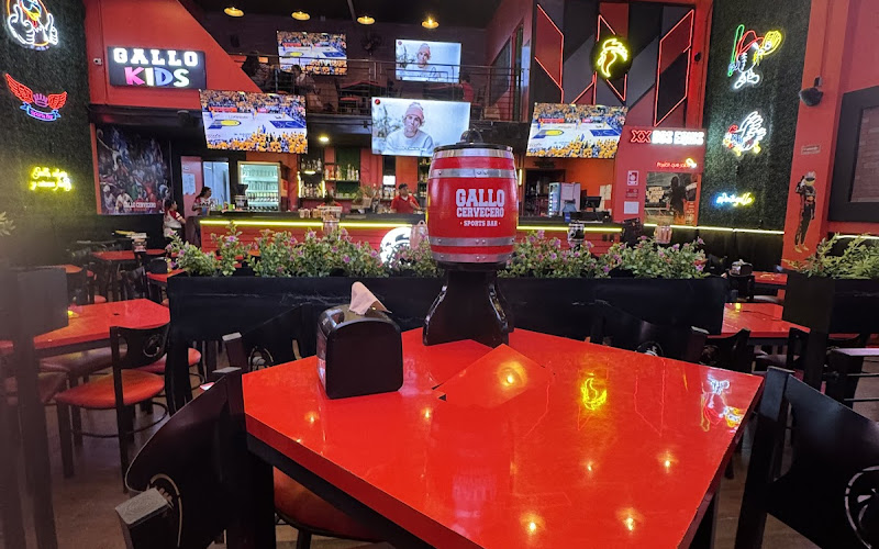 Gallo Cervecero SportsBar | Plaza Bella