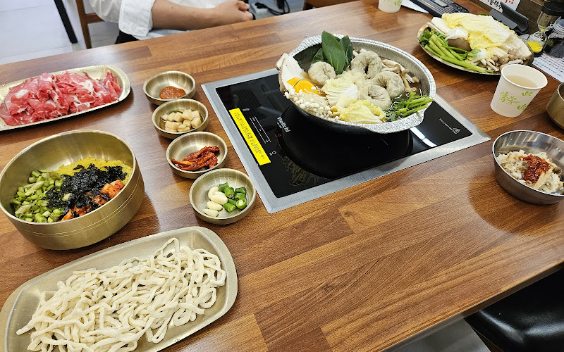 연산옥 샤브칼국수