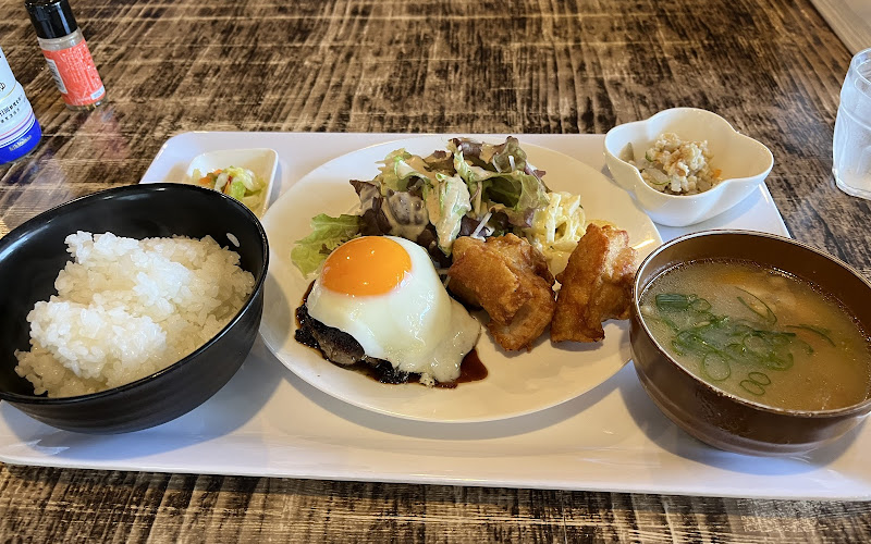 ランチ ひなた