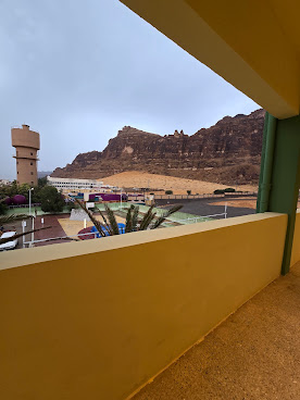 Madrasat Addeera | مدرسة الديرة by null