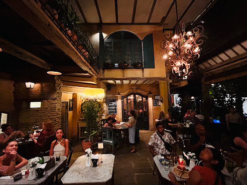 Kebun Bistro by null